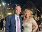 طلاق لميس الحديدى وعمرو أديب رسميًا بعد أكثر من 25 عام زواج