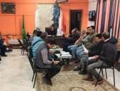 رئيس مركز ومدينة العياط يوجه بتسريع أعمال الصرف الصحى بقرية برنشت