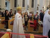 أجراس عيد الميلاد تدق فى كنائس مصر.. رسائل السلام من القاهرة للعالم