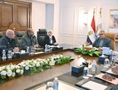 محافظ جنوب سيناء يناقش مقترح إنتاج أفلام وثائقية لتعظيم التراث بسيناء