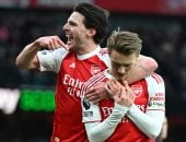 آرسنال يستعيد صدارة الدوري الإنجليزي بثنائية ضد برايتون 