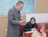 رئيس جامعة دمياط الأهلية يواصل متابعة امتحانات نهاية الفصل الدراسى الأول