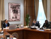 رئيس الوزراء يستقبل المدير العام للمركز الأفريقى لمكافحة الأمراض والوقاية منها