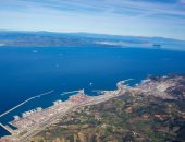 «طنجة المتوسط» منصة صناعية ولوجستية.. تضم أكثر من 1400 شركة فى قطاعات استراتيجية مثل صناعة السيارات والطيران والصناعات الغذائية والنسيج.. صور 