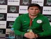 مدرب بنين: تقدمنا بشكوى رسمية بسبب تعطل الڤار.. وأرشح هذه المنتخبات للتتويج