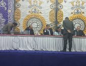 الحصر العددى لأصوات الناخبين بالدائرة الأولى فى محافظة قنا.. فيديو