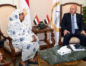 كامل الوزير: دمج السودانيين في منظومة المعارض المصرية وتخصيص أماكن عرض دائمة