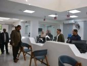 سكرتير عام الوادى الجديد يتابع تشغيل المركز التكنولوجى لخدمات المواطنين