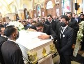 وزير الثقافة يشارك فى تشييع جنازة والدة هانى رمزى