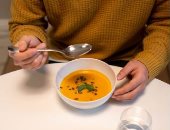 الشعبى له أصول.. إتيكيت أكل العدس وحمص الشام من غير فوضى