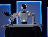 روبوت صينى يتقن التطريز اليدوى بدقة بشرية «فيديو»