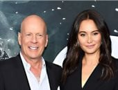 إيما هيمينج ويلويس تحتفل بذكرى 18 عامًا من الحب مع بروس ويليس