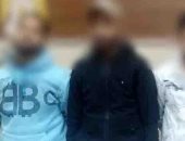 القبض على 4 أشخاص بعد تداول فيديو لهم يتعاطون المخدرات فى عين شمس