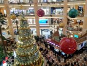 بهجة وزينة رأس السنة تملأ مول «سيتي ستارز» قبل ساعات من العام الجديد