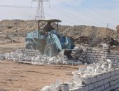 تنفيذ حملات سحب قطع أراضٍ وإزالة مخالفات بناء وتعديات بالساحل الشمالى وعدة مدن