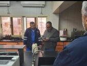 رئيس هيئة البترول يجرى زيارة غير مخططة لمنطقة أنابيب البترول بالتبين