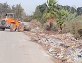 حملات لتجميل مدينة القنطرة شرق بالإسماعيلية ورفع القمامة فى حى الغطوس