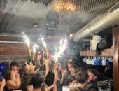 لحظة اشتعال النيران داخل حانة فى سويسرا وحدوث انفجار أودى بحياة 40 شخصا