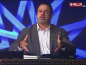 دولة التلاوة.. مصطفى حسنى يوجه نصيحة لتلاميذ داخل الاستوديو.. اعرفها