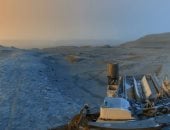 تحية من الكوكب الأحمر.. كيوريوسيتى تهدى العالم بطاقة أعياد فريدة من المريخ