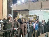 زيادة إقبال الناخبين مساء قبيل غلق اللجان بقرية النمسا جنوب الأقصر.. فيديو