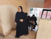 السيدات يسيطرن على المشهد فى جولة الإعادة بانتخابات النواب بالوراق