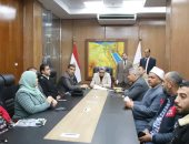 نائب محافظ الوادى الجديد تتابع انتظام لجان إعادة انتخابات النواب بالدائرة الثانية