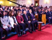 وزيرا التضامن والتنمية المحلية يهنئان الطائفة الإنجيلية بعيد الميلاد المجيد 