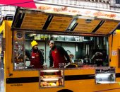 شروط وخطوات ترخيص وحدات الطعام المتنقلة والمستندات المطلوبة