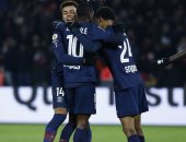 سان جيرمان يحسم ديربي باريس بثنائية في الدوري الفرنسي