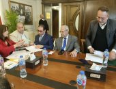 ياسر حسان ينتهى من تقديم أوراق ترشحه على مقعد رئاسة حزب الوفد 