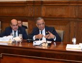 رئيس برلمانية حزب الجبهة يطالب ببث وإذاعة جلسات مجلس الشيوخ