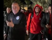 بالرقص والأغانى.. شاهد استقبال مصر فى فندق الإقامة بعد الفوز على بنين