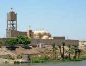  فى عيد الميلاد المجيد.. أديرة وكنائس بنى سويف شاهدة على وحدة المصريين.. دير الأنبا بولا بناصر يعتليه هلال يحتضن الصليب منذ ثورة 19.. ومسجد السيدة حورية ومطرانية بنى سويف جيران منذ مئات السنين.. صور