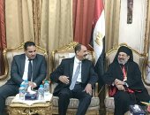 محافظ سوهاج يزور كنسية مارى جرجس لتقديم التهنئة بعيد الميلاد