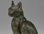 مزاد كريستيز يعرض تمثالا لقطة برونزية قديمة للبيع.. اعرف ثمنها