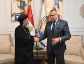 محافظ جنوب سيناء يهنئ الأقباط بعيد الميلاد ويتبادل التهانى بالعام الميلادى الجديد