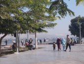 عيد ميلاد مجيد.. إقبال على كورنيش النيل فى المنيا