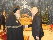 ​محافظ القاهرة يهنئ البابا تواضروس الثاني بمناسبة عيد الميلاد المجيد