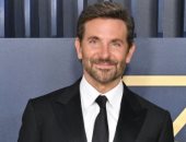 برادلى كوبر يضع حدًا لشائعات خضوعه لعمليات تجميل