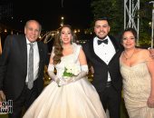 الفنان منير مكرم يحتفل بزفاف ابنته.. صور