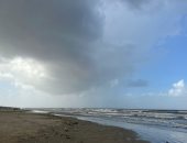 سقوط غزير للأمطار ورياح شديدة فى بورسعيد.. فيديو وصور