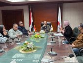 محافظ سوهاج يتابع مقترح التطوير التنفيذي لشارع المحطة وفق الهوية البصرية