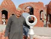 مصر الحلوة.. عم شوقى 50 سنة فى بناء وتصميم قباب مساجد الشرقية.. قضى عمره فى تصميم المساجد والمآذن وفق الطراز الإسلامي التراثى.. أبنائه يسيران على خطاه.. ويؤكد: أقوم بالعمل مجانا لوجه الله.. فيديو وصور