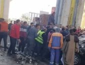 مصرع سائق إثر سقوط سيارته من أعلى كوبرى أكتوبر.. صور