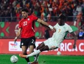 أحمد فتوح ينقذ مرمى منتخب مصر من فرصة هدف محقق لكوت ديفوار