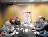 وزارة  الزراعة: حظر إطعام الكلاب بمداخل البيوت وتخصيص نقاط بعيدة عن السكان