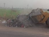 رفع 150 طن قمامة ومخلفات خلال حملات نظافة موسعة بقرى مركز سوهاج.. صور