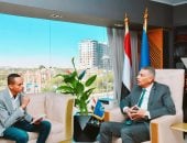 حوار المصارحة.. محافظ أسوان يتحدث عن مشاكل المواطنين ووقف خدمات الرعاية وخطته للمحافظة 2026.. وتطوير أكبر حديقة نباتية في العالم على غرار الأزهر بارك.. ويؤكد: بقولها بالفم المليان ماعنديش مشكلة إمداد مياه.. صور