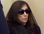 الأم الحزينة فيروز.. قلب ينبض بالموسيقى والغناء وروح عانقها الفقد وأنهكها الوجع.. رحيل الأبناء ليال وزياد وهلي فواجع القدر فى حياة جارة القمر.. وغنت للحب والخير وسلام وتحولت لأيقونة للصمود والصلابة